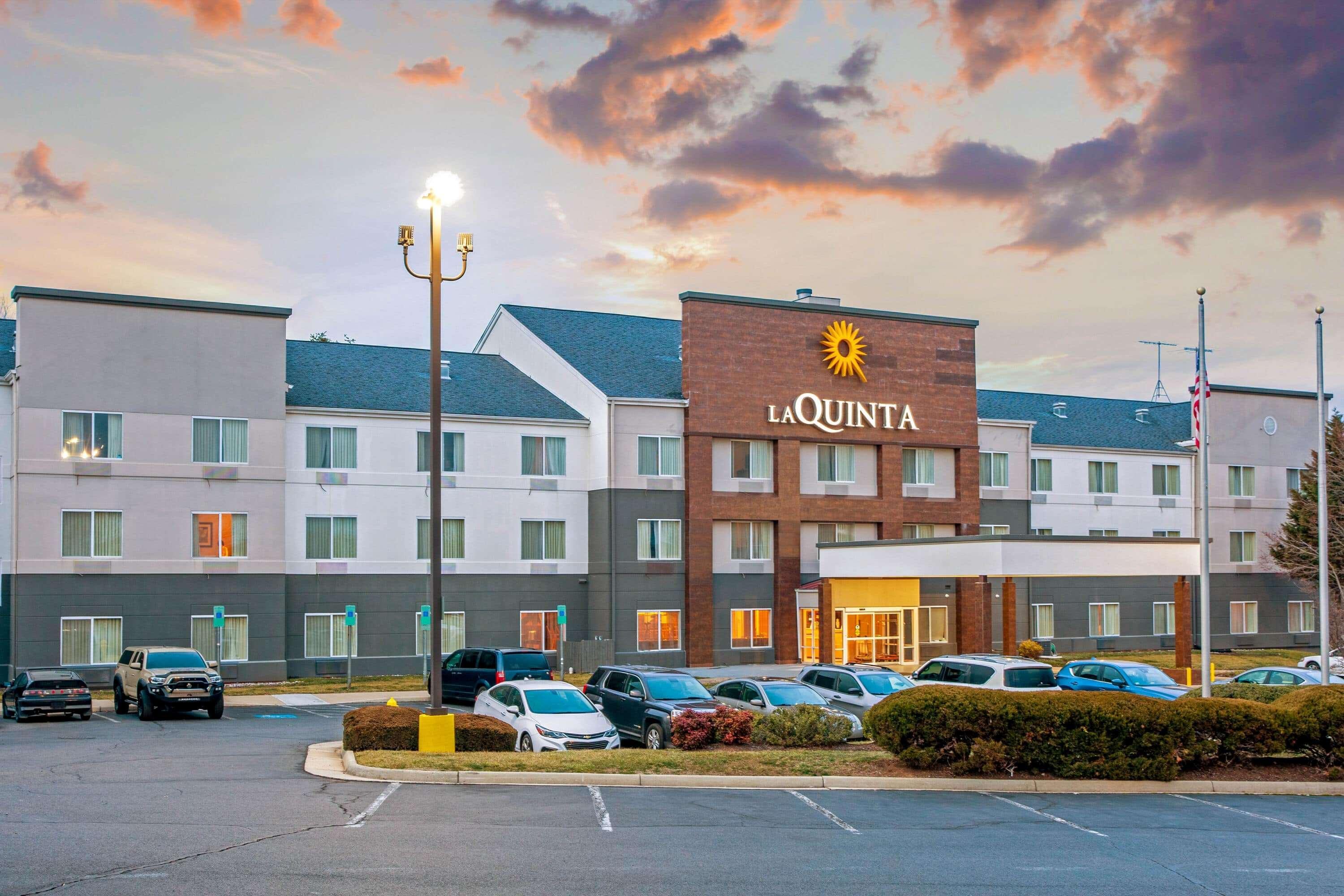 La Quinta By Wyndham Manassas Battlefield Hotel Exterior photo